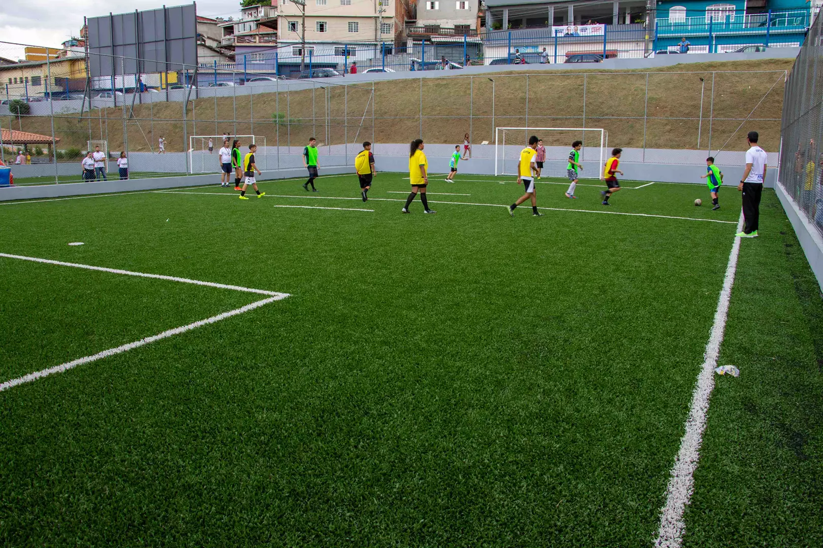 Cotia tem inscrições abertas para atividades esportivas em sete polos da cidade